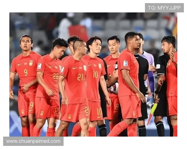 杭州足球队实力引发热议球迷对球队表现的看法与争论